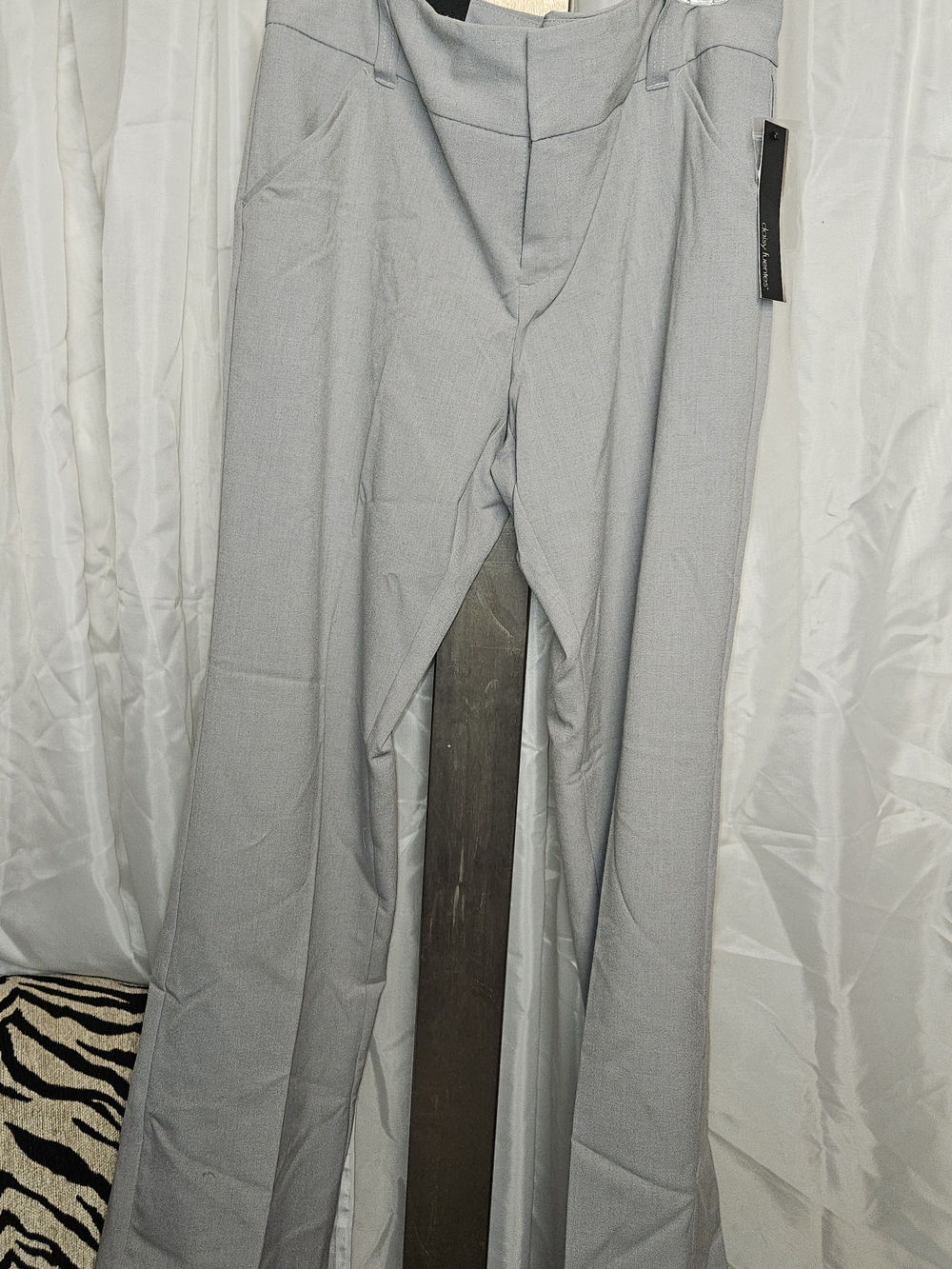Daisy Fuentes Light Gray Tailored Dress Pants Straight Leg 14
